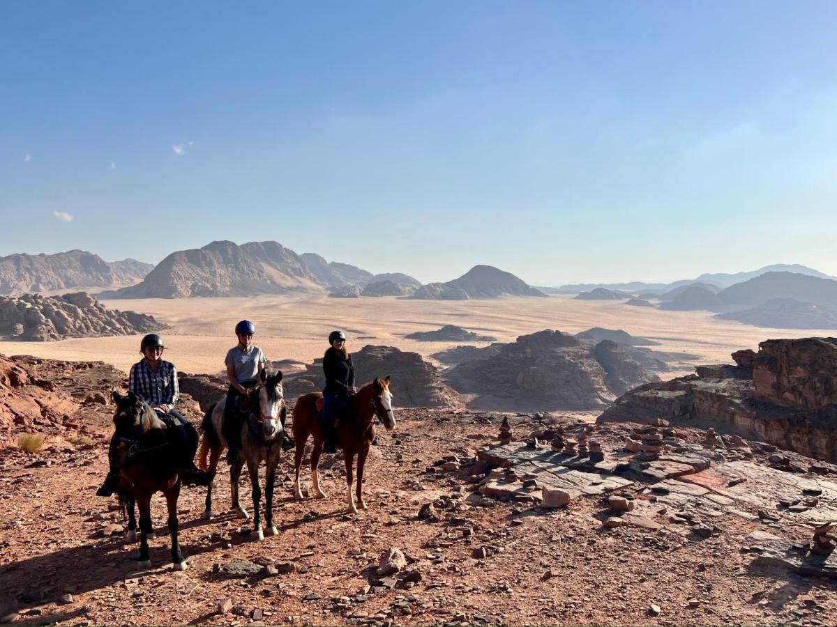 Wadi Rum Bedouin Tour With A Camp Exterior photo